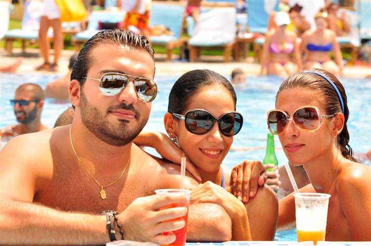The Sunday Club at Cyan